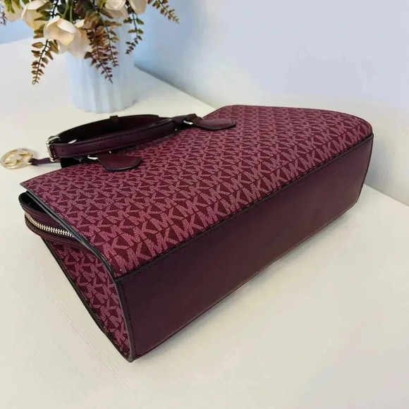 Michael Kors Purse Medium Sheila Signature Logo and Metallic Satchel Oxblood - Picture 4 of 8